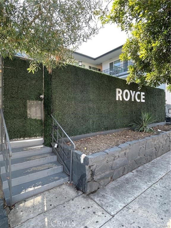 702 South Street Andrews Place #702