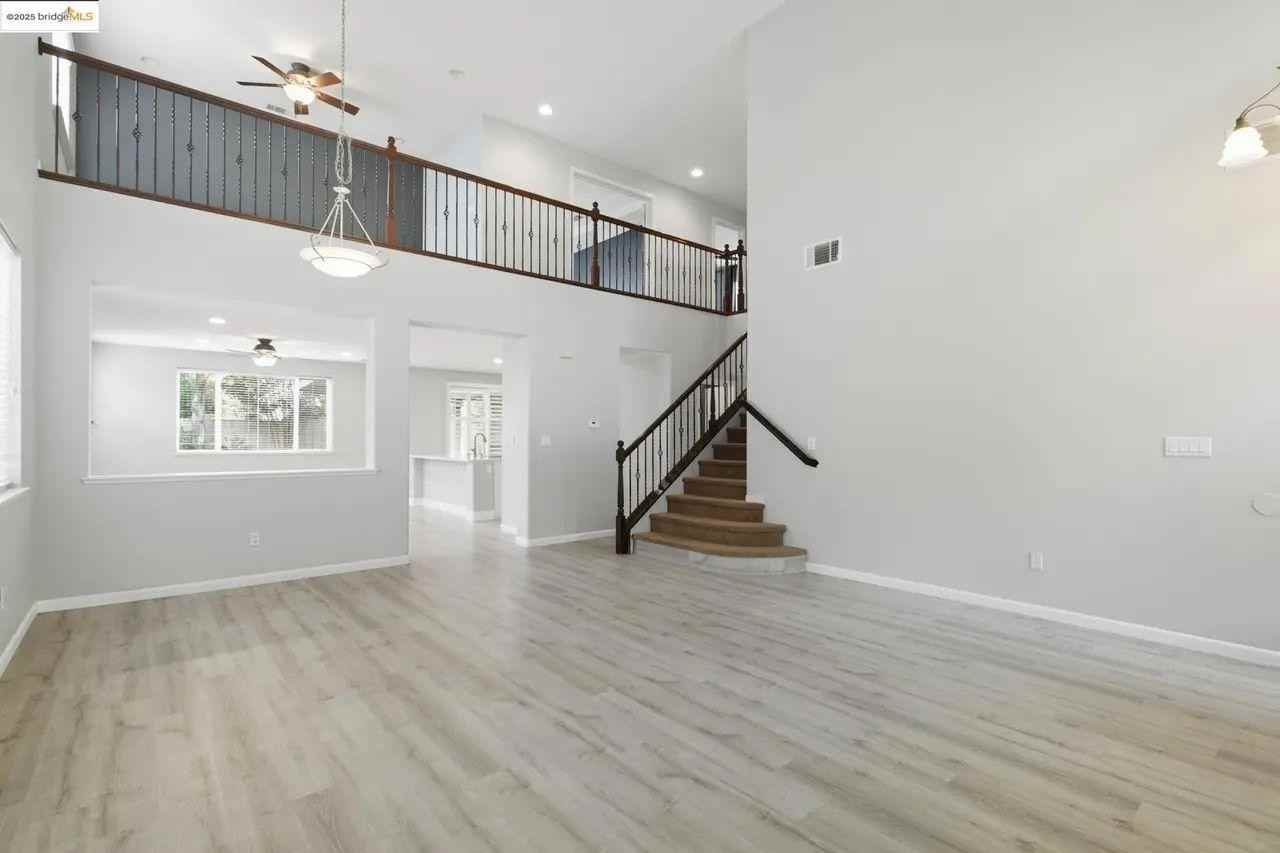 145 Warhol Way #145 - Photo 2 of 9