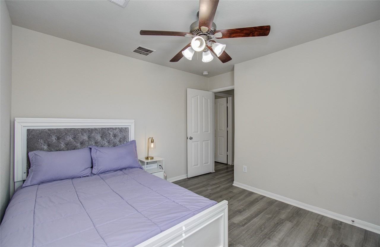 3306 Inverness Path Lane #3306 - Photo 4 of 33