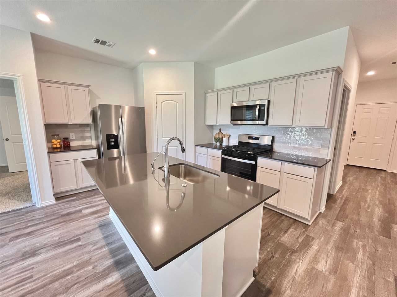 14919 Clay Harvest Rdg #14919 - Photo 3 of 28