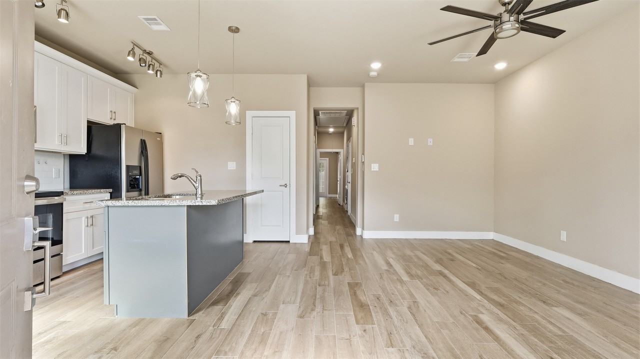 4431 Knoxville Street #4431A - Photo 4 of 15