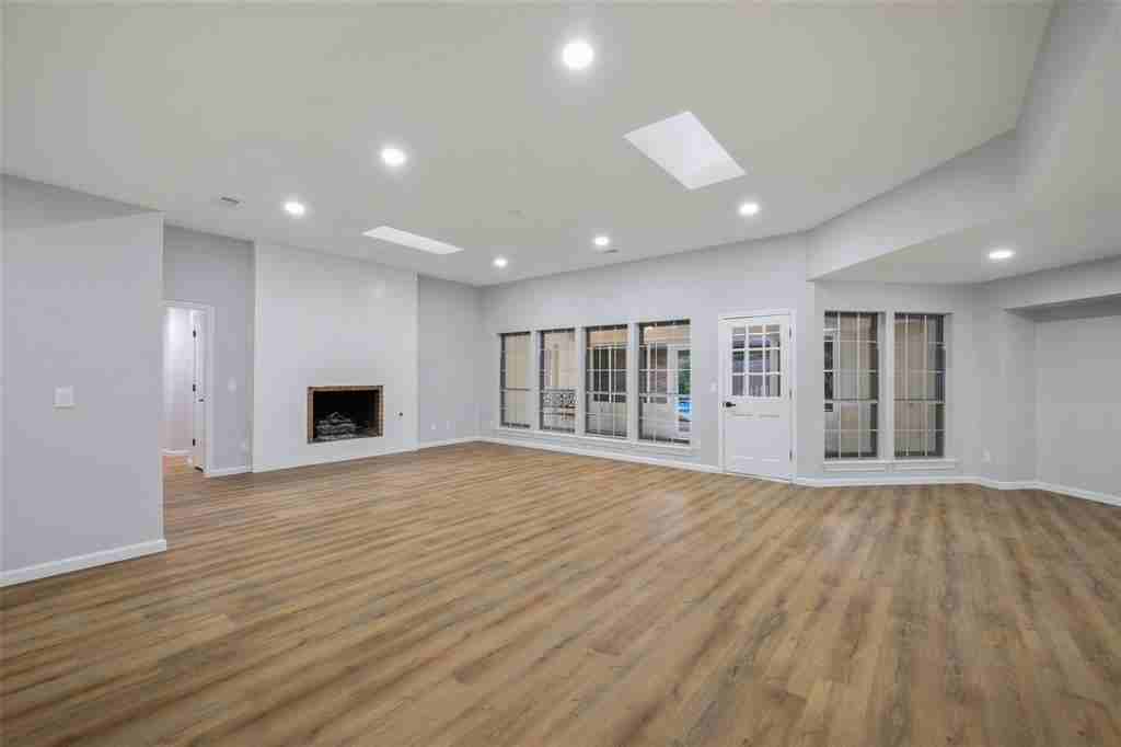 2608 Evans Drive #2608 - Photo 3 of 31