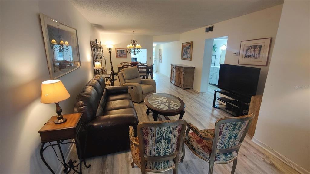 952 Virginia St #952-103 - Photo 5 of 16