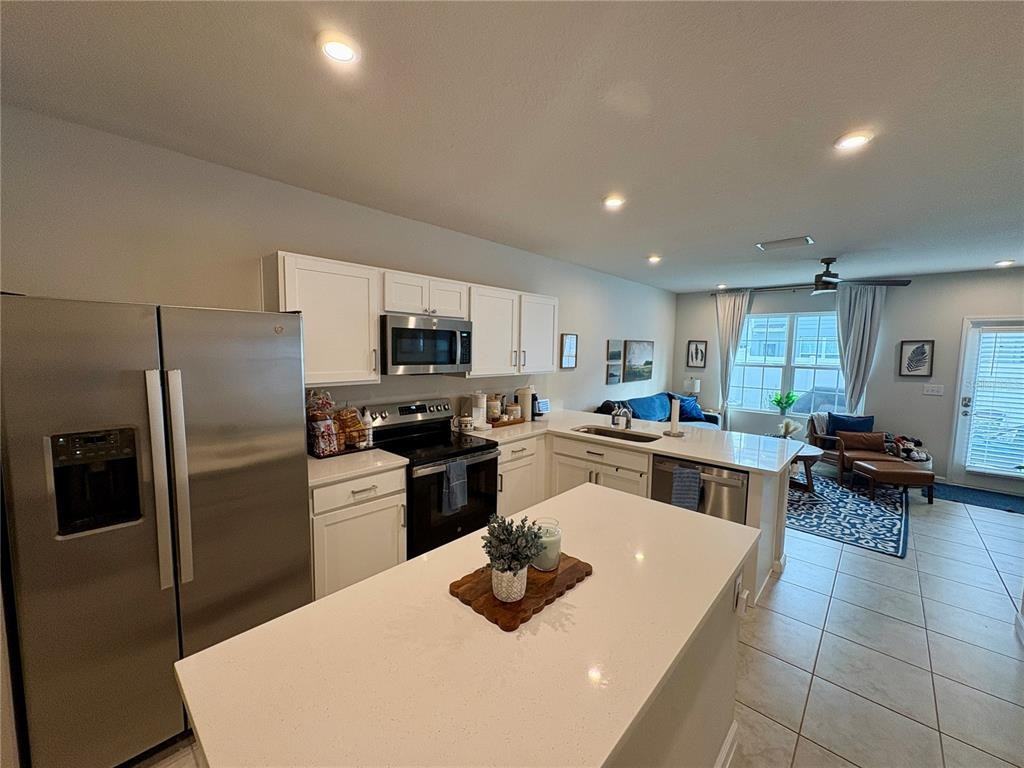 4644 Old Blush St #4644 - Photo 4 of 24