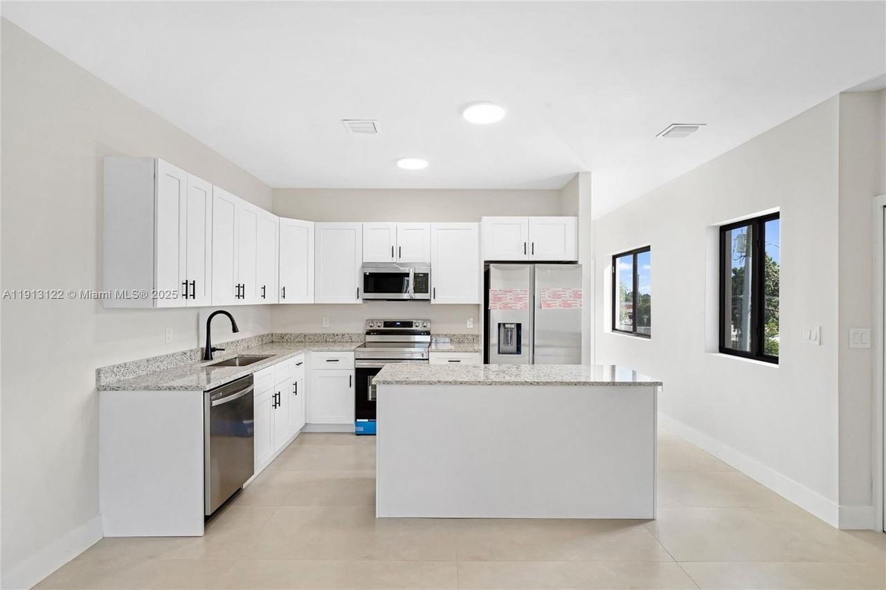 4307 E 8th Ct #4307D