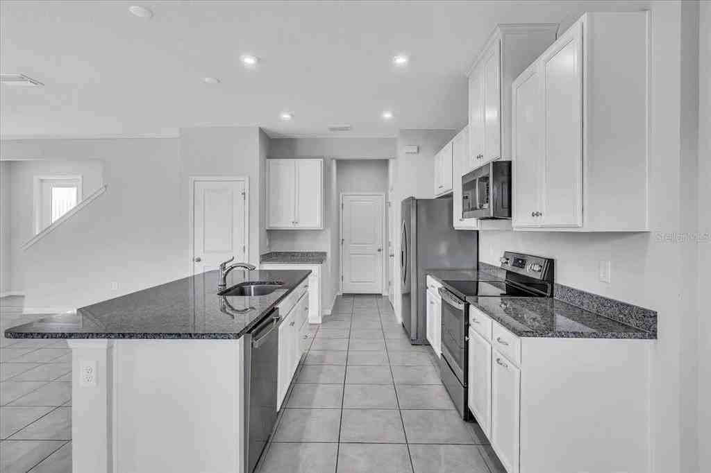 5436 Spanish Moss Cove #5436 - Photo 2 of 30