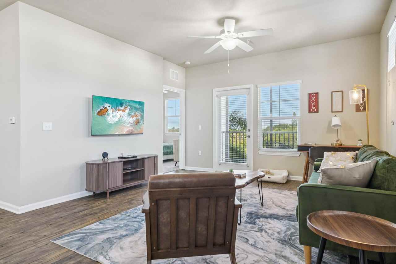 Charleston on 66th - Photo 6 of 54