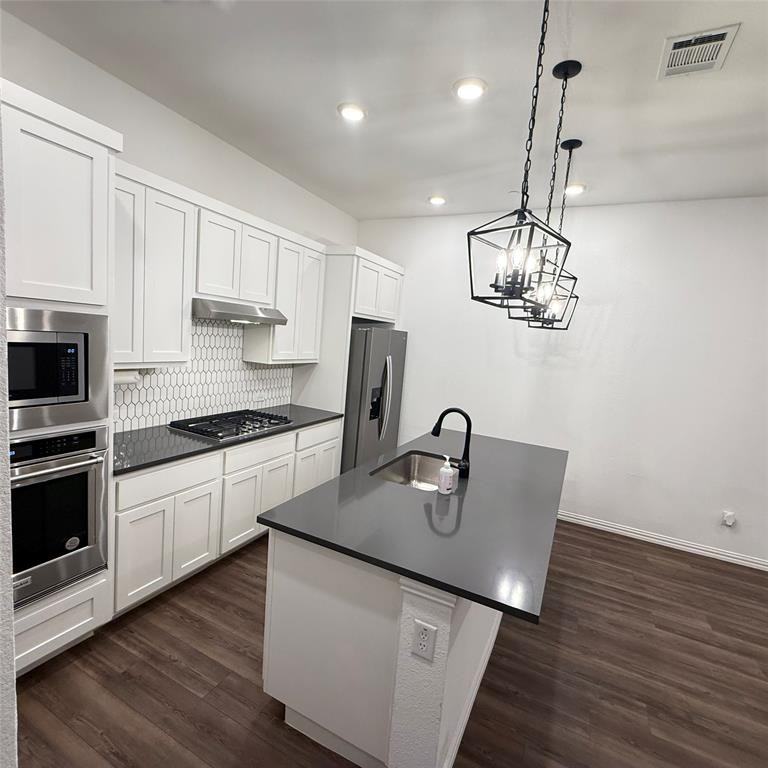 9943 Hennings Street #9943 - Photo 3 of 11