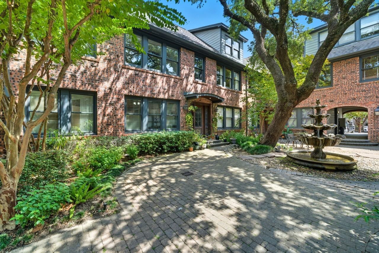 3015 Chenevert Street #3015-1 - Photo 4 of 12