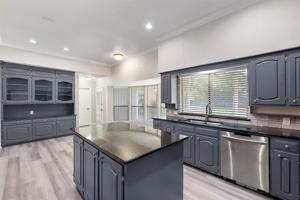 featured image of 4351 Bullfinch Court #4351