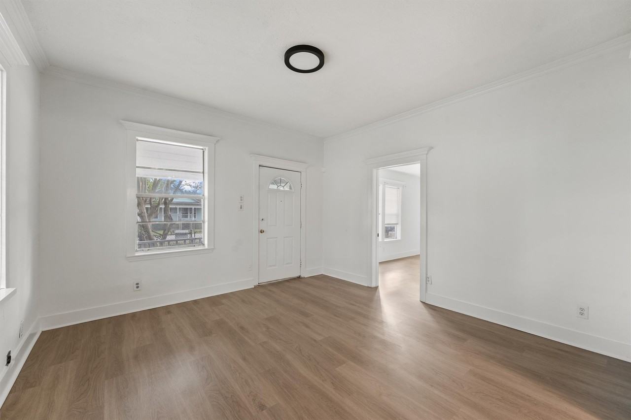 4029 Lucille Street #4029 - Photo 3 of 28