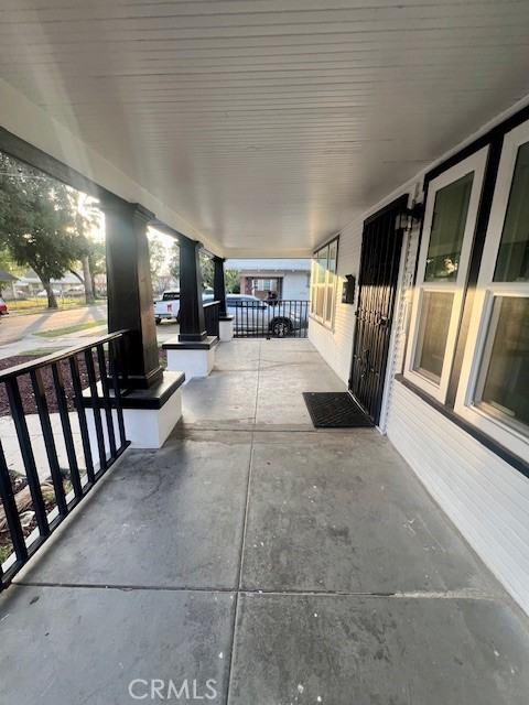 580 West 21st Street #580 - Photo 2 of 22