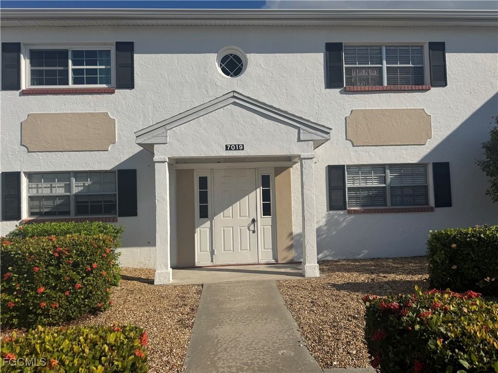 7019 Cedarhurst Drive