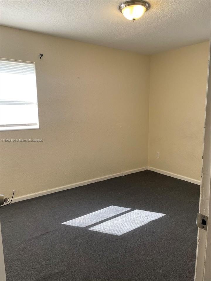 1865 Northwest 6th Avenue