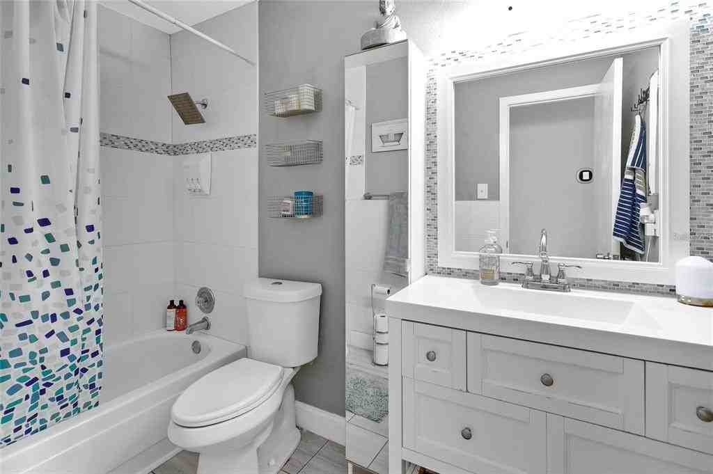 2022 Ludlow Lane #2022-2022 - Photo 2 of 22