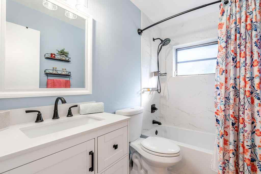 4143 Palm Forest Drive North #4143 - Photo 2 of 33