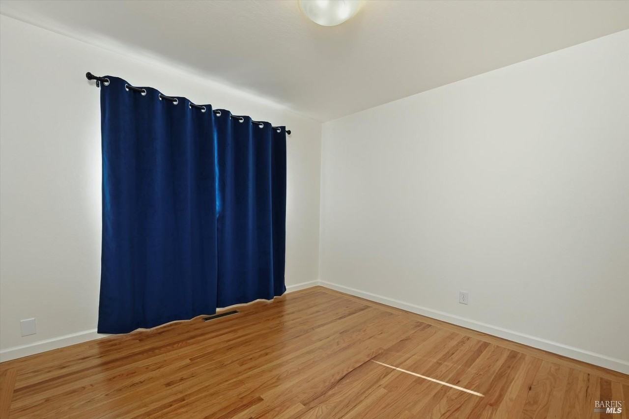 2410 Mendota Way #2410 - Photo 2 of 16