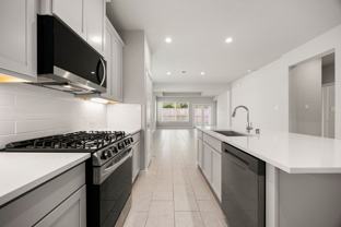 33007 Carolyn's Perfection Loop #33007 - Photo 1 of 1