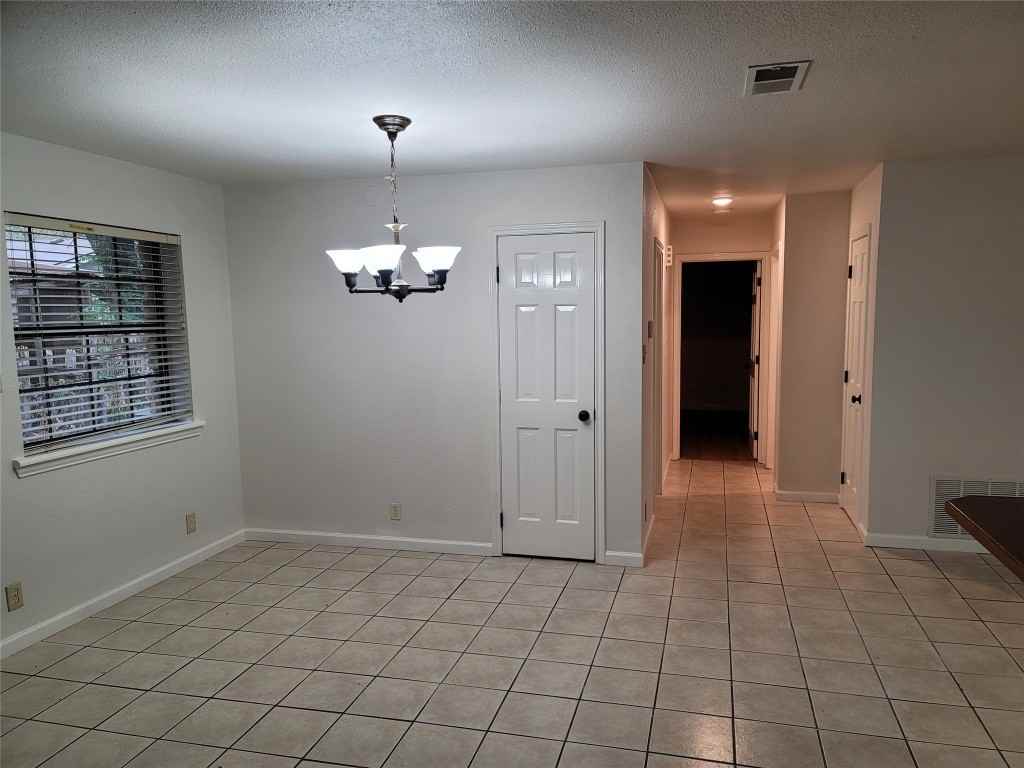 306 East Anderson Avenue #306 - Photo 5 of 12