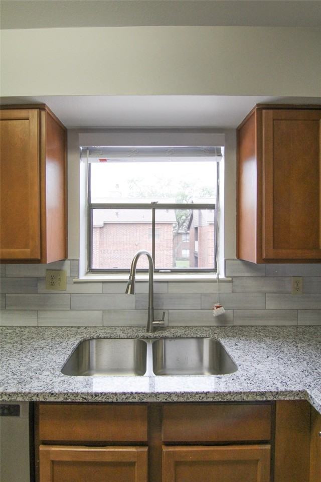 3100 Walnut Bend Lane #3100-118 - Photo 2 of 20