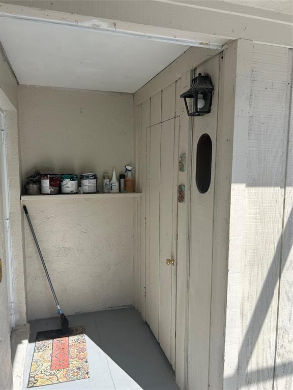 4622 Holly Lake Drive