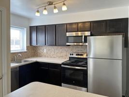 featured image of 400 West Crestwood Drive