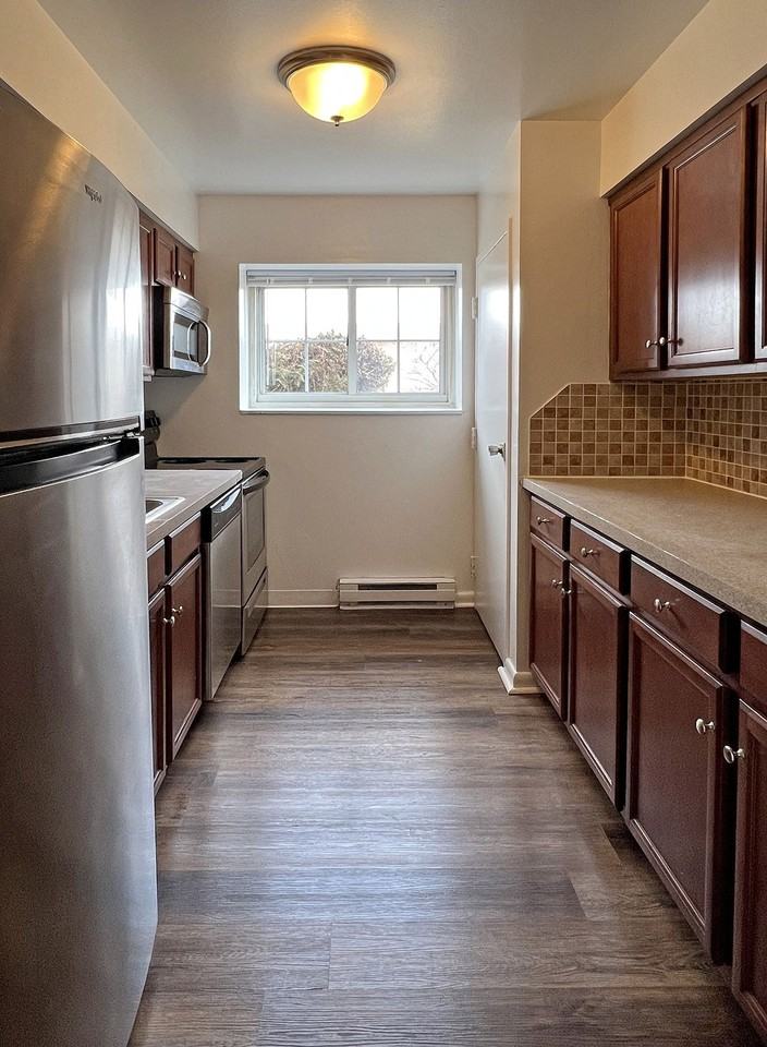 Fairmount Park - Photo 3 of 14