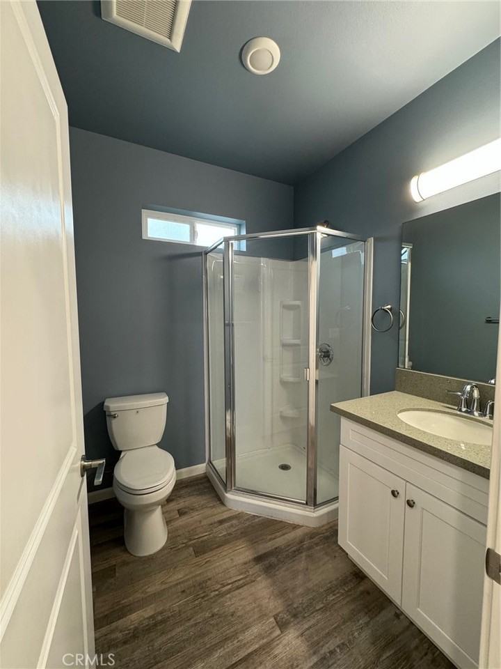 621 1/2 S Normandie Ave #621 - Photo 6 of 32