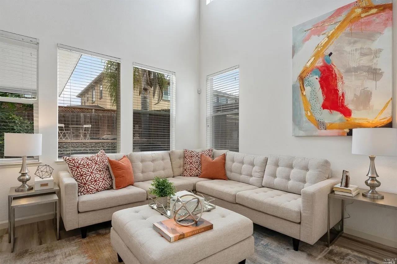 2521 Dakota Ave #2521 - Photo 2 of 37