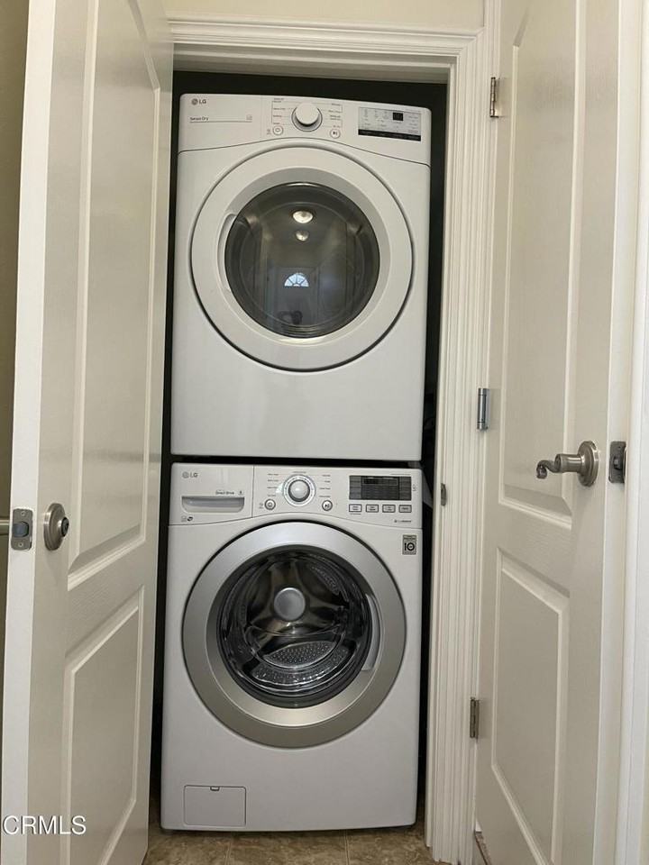 3226 La Crescenta Ave #3226 - Photo 7 of 18