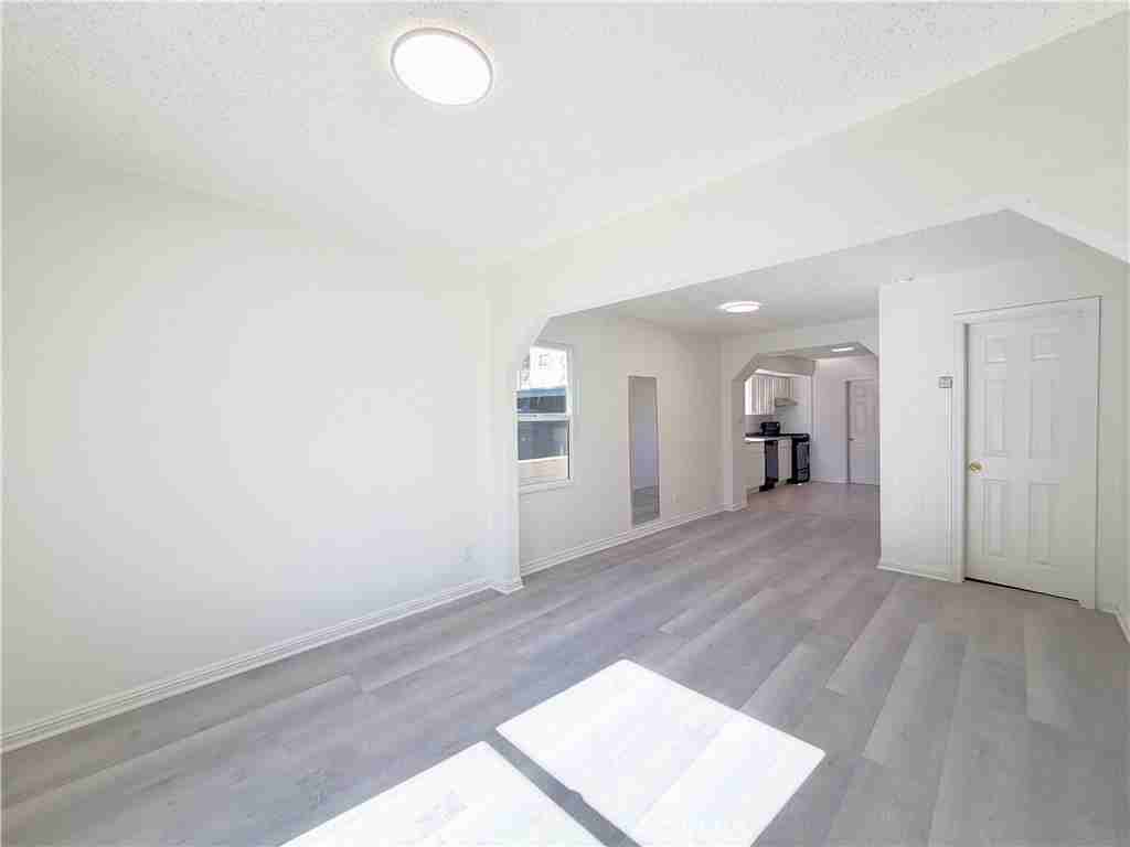 279 Parke St #279 - Photo 3 of 15