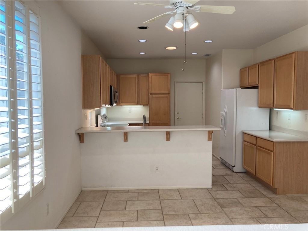 4767 Skyview Cir #4767 - Photo 3 of 22