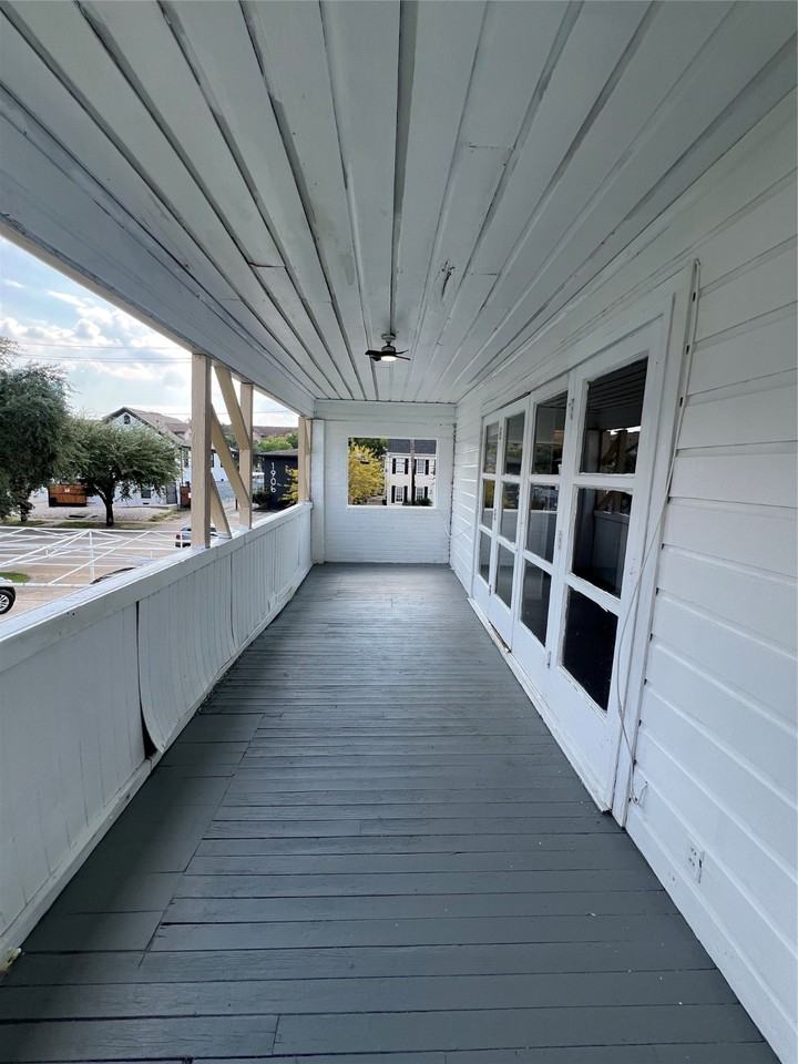 1905 Binz Street #1905-6 - Photo 3 of 6