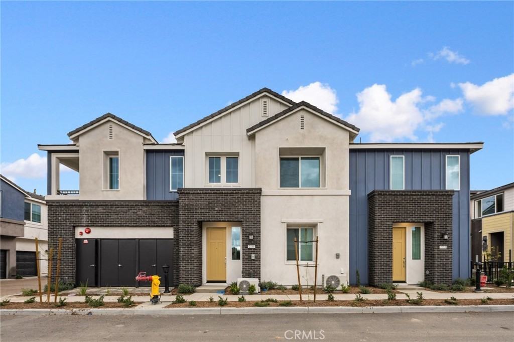 2753 Amberly Privado #2753 - Photo 4 of 30