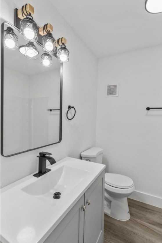 3312 Sealy Street - Avenue I #3312A - Photo 6 of 9
