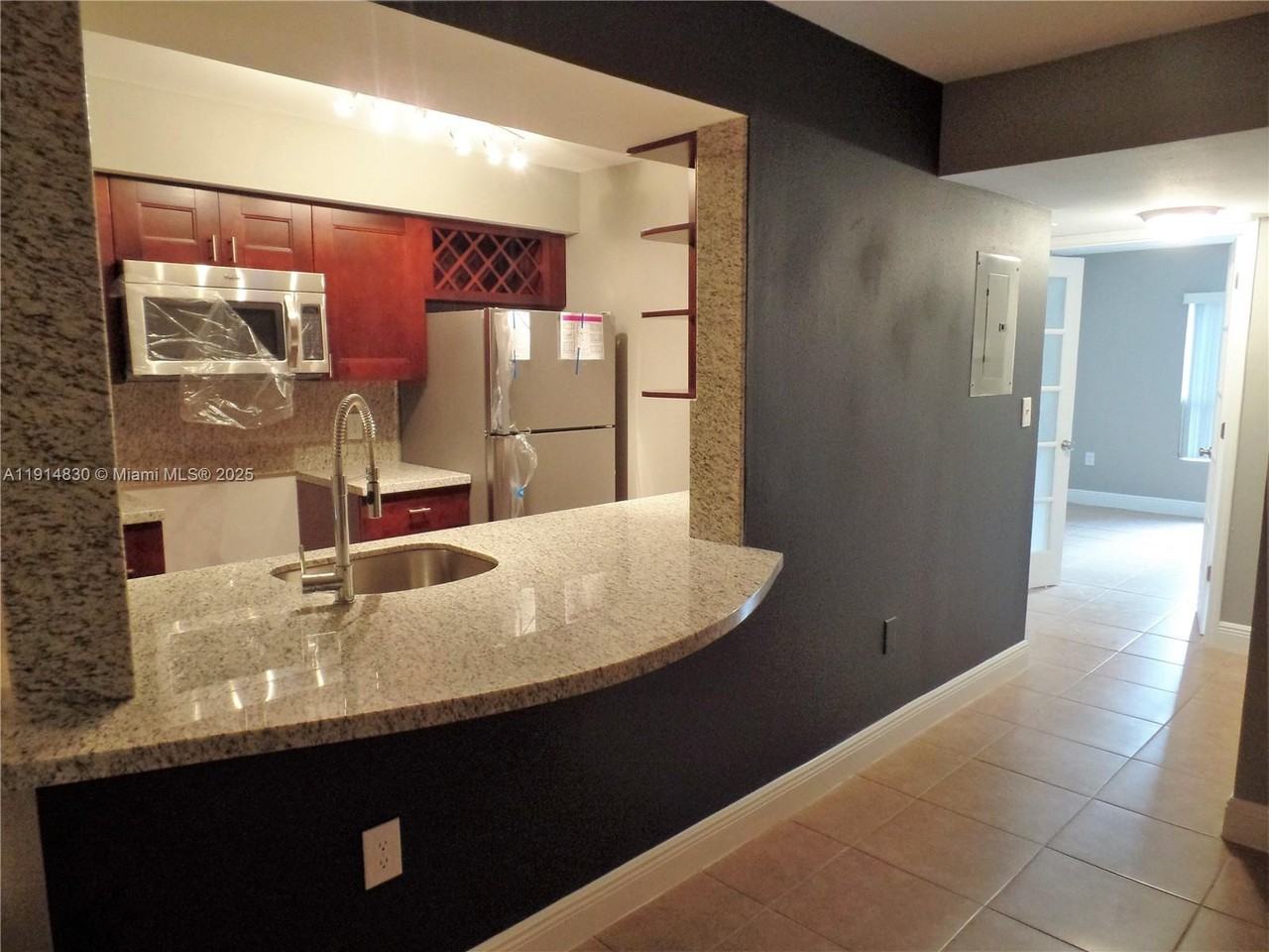 Northwest 33rd Street #2405-1209 - Photo 2 of 20