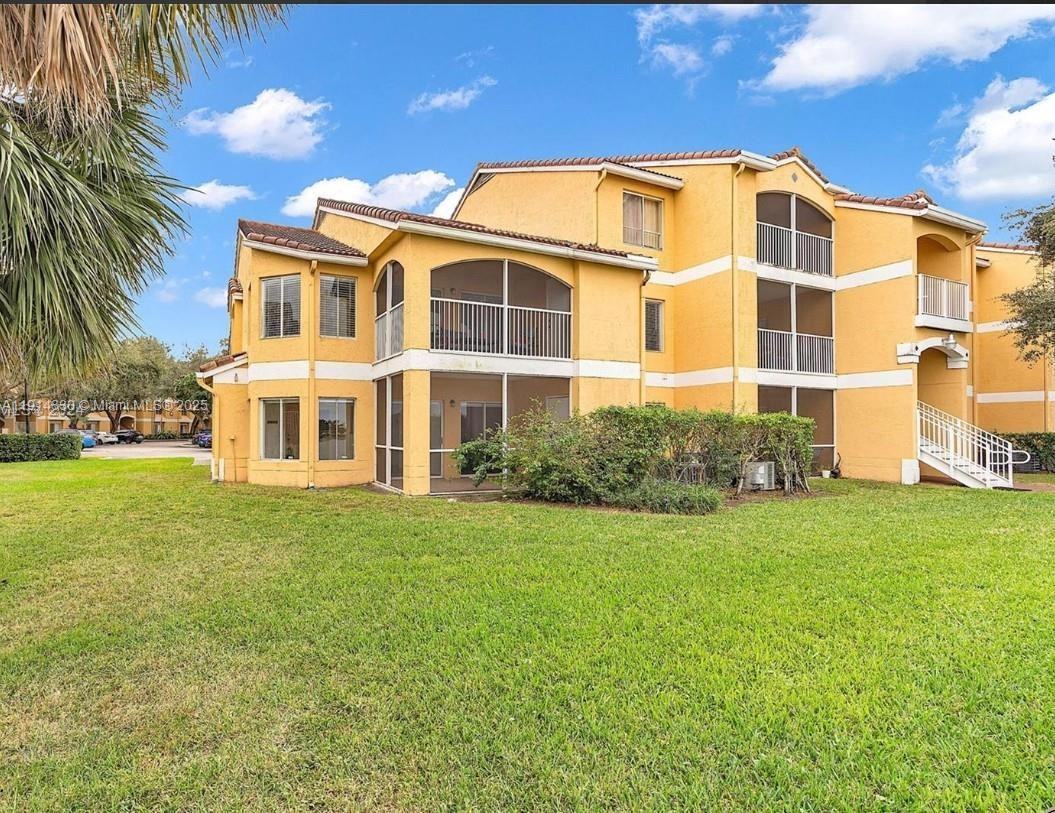 Northwest 33rd Street #2405-1209 - Photo 3 of 20