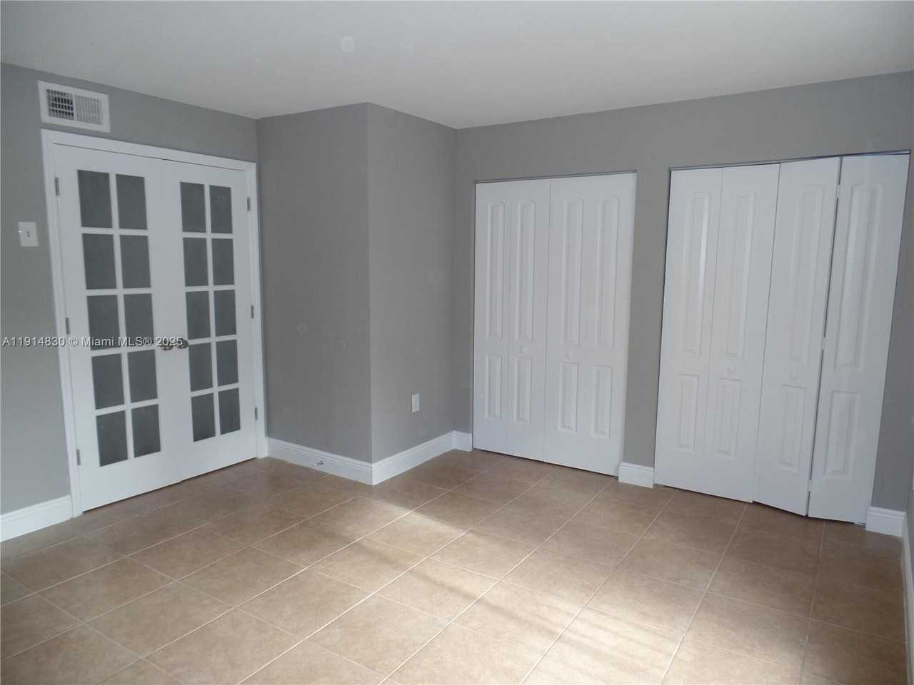 Northwest 33rd Street #2405-1209 - Photo 5 of 20