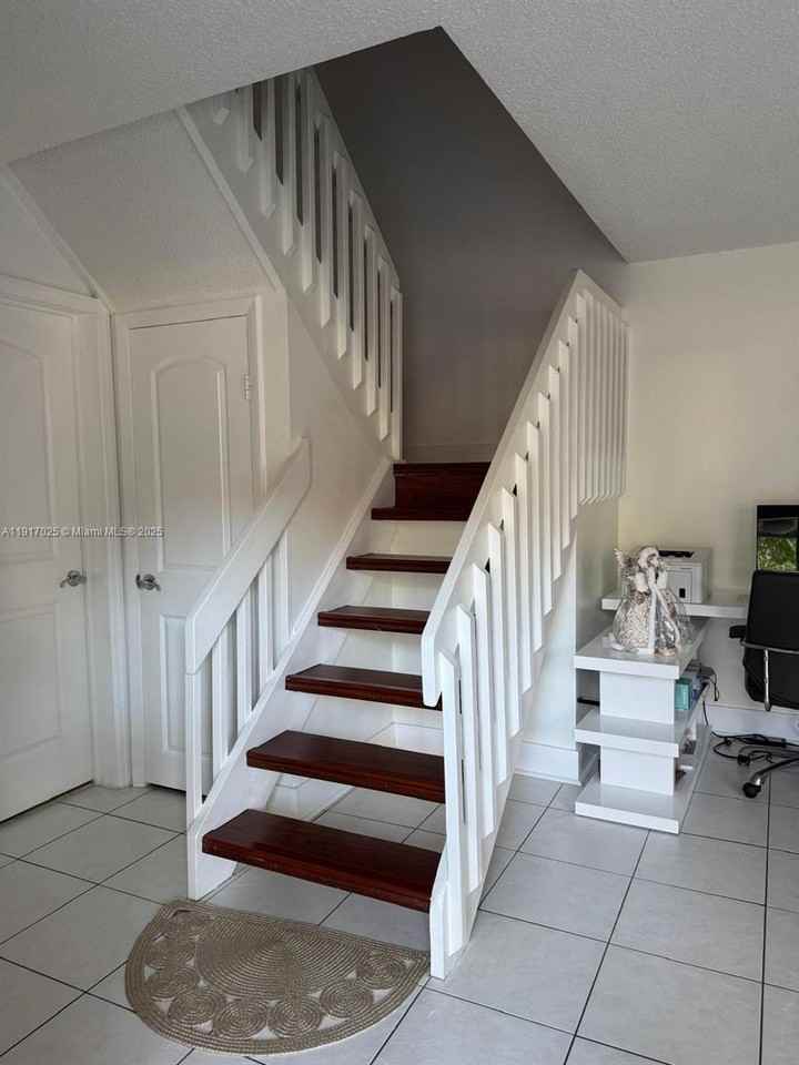 3451 Northwest 47th Avenue #3451-31102 - Photo 4 of 22