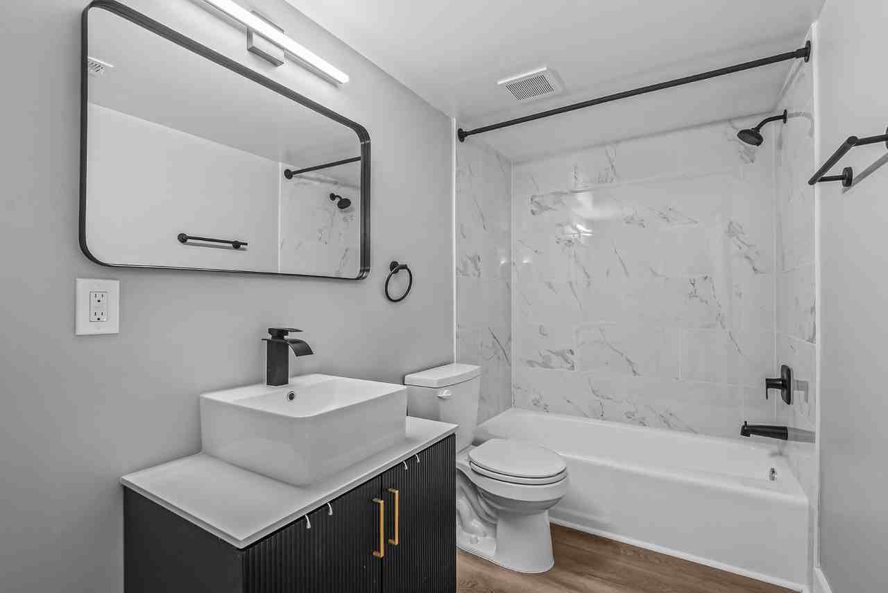 Serenity Place Central - Photo 3 of 50