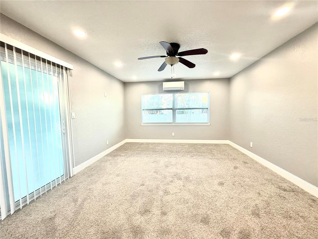 120 Grace St #120 - Photo 3 of 12