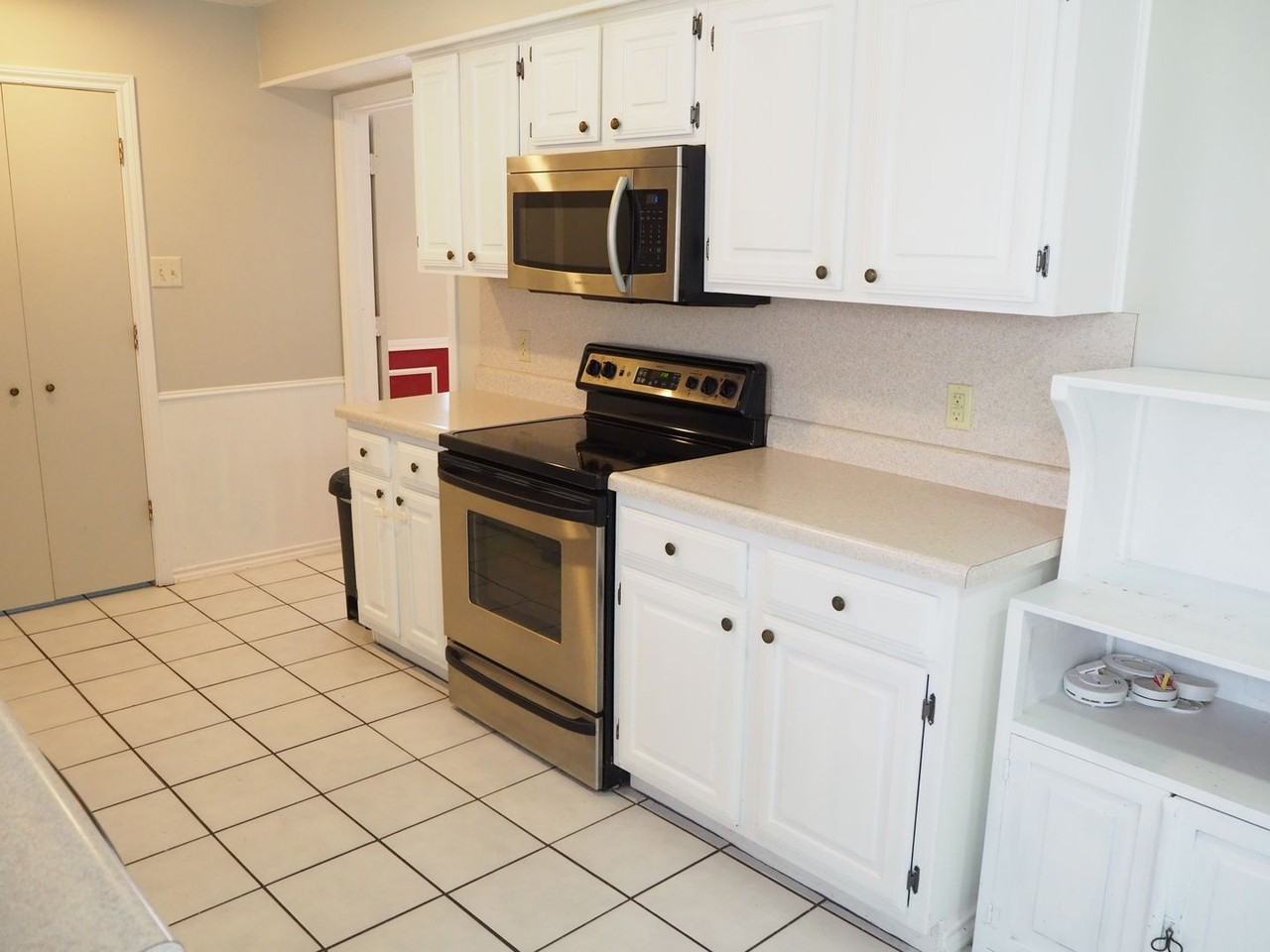 924 Summer Trail - Photo 7 of 25