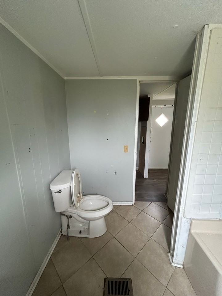 139 Hubert Boulevard #86 - Photo 3 of 14