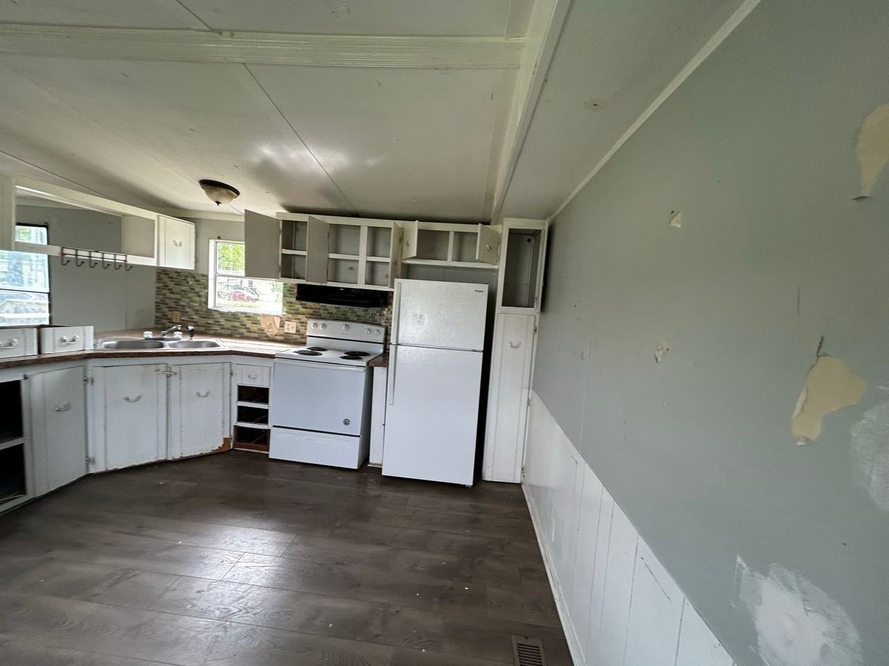 139 Hubert Boulevard #86 - Photo 7 of 14