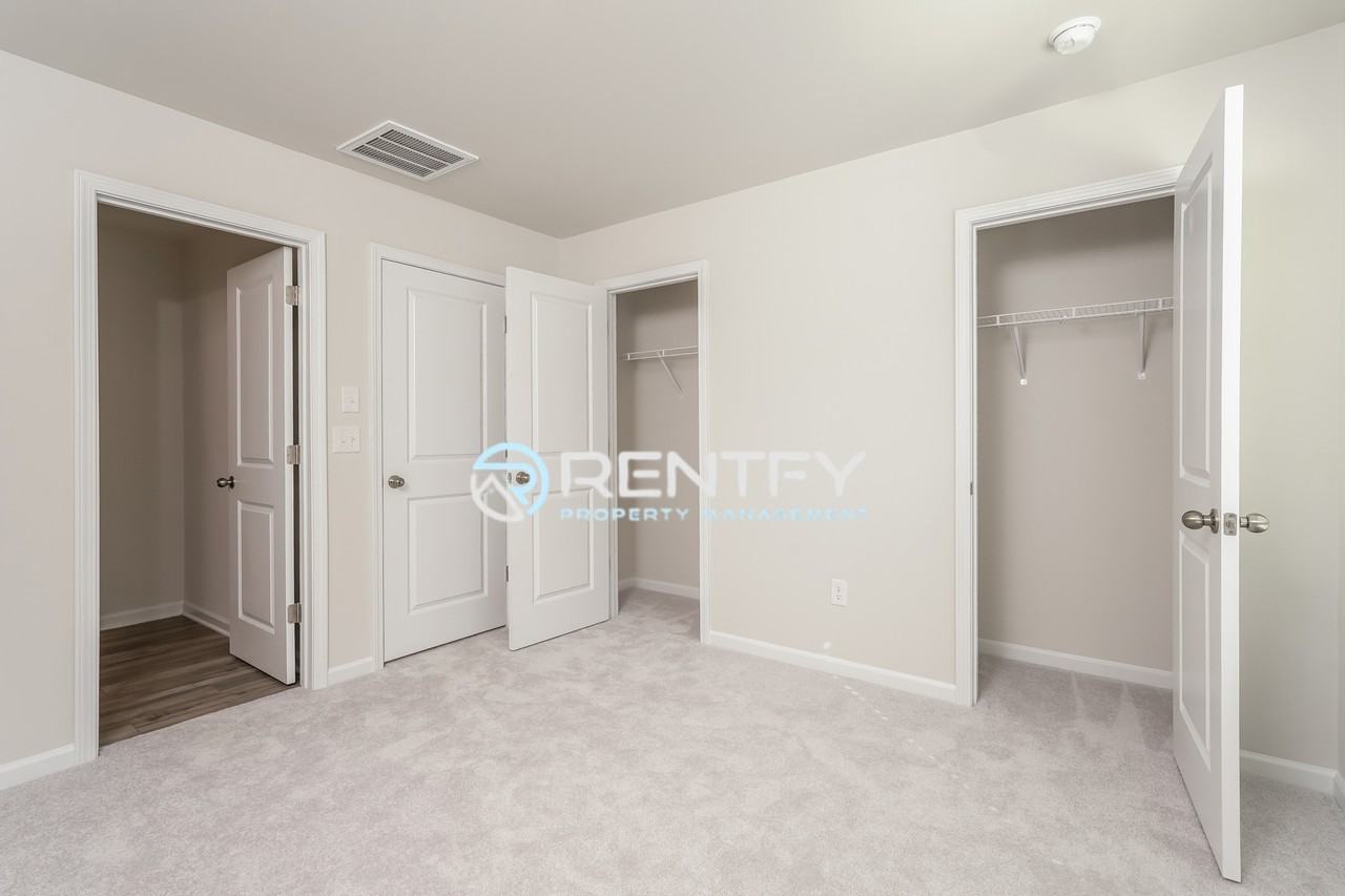 1949 Autumn Mist Dr - Photo 7 of 16