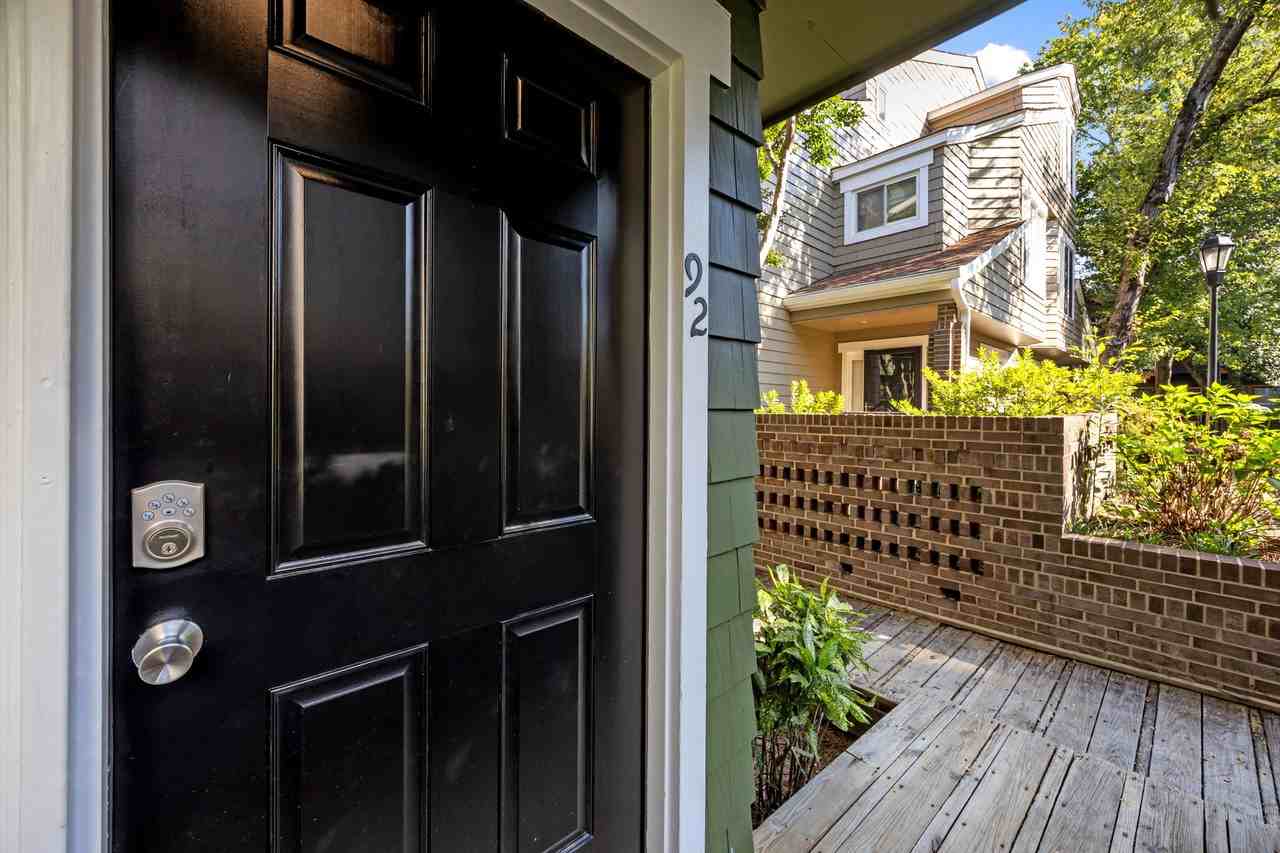 425 West 8th Street #92 - Photo 3 of 26