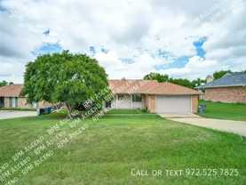 303 East 6th Street - Photo 1 of 1