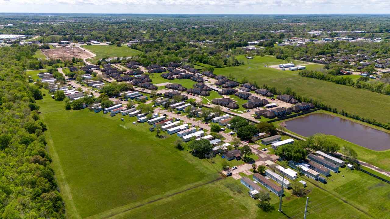 Alvin Vista Verde MHC - Photo 4 of 4