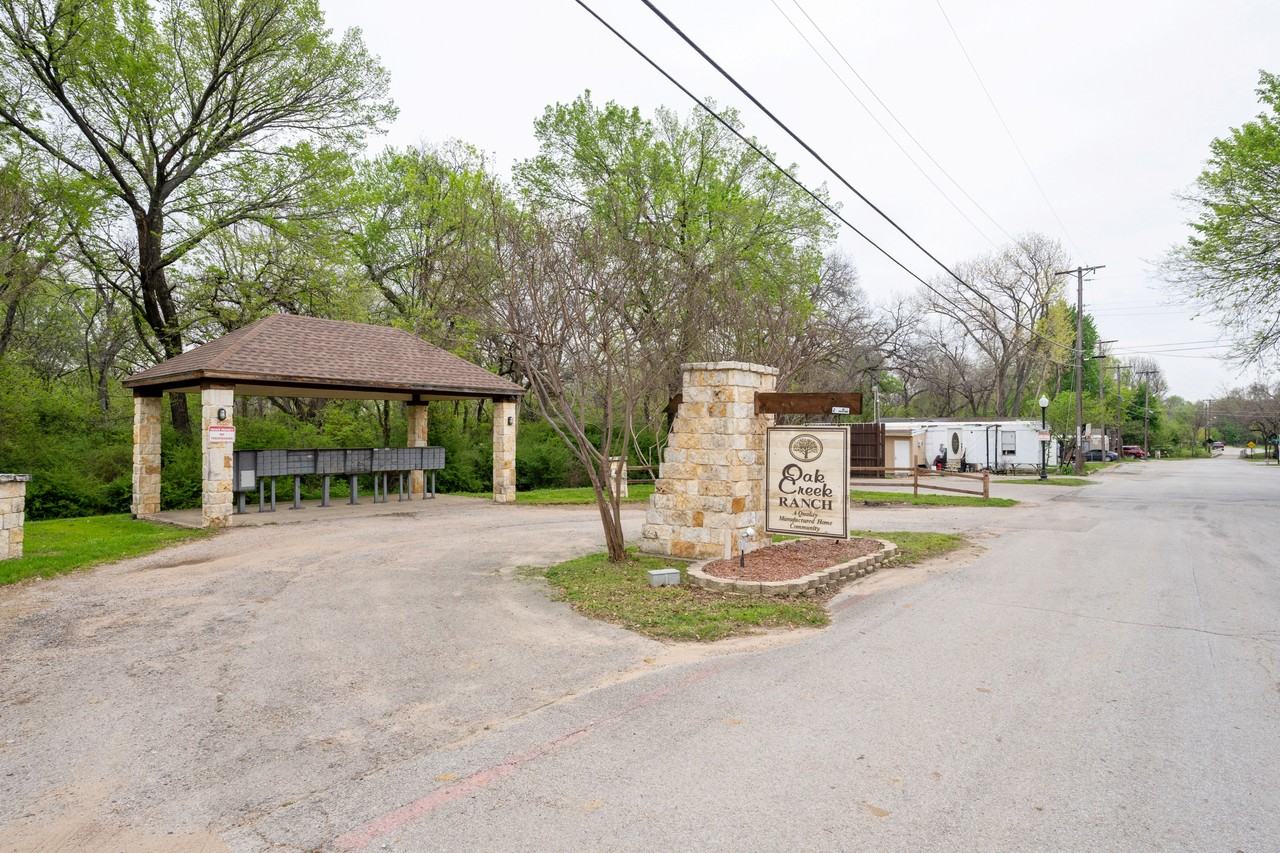 Oak Creek Ranch MHC - Photo 2 of 4