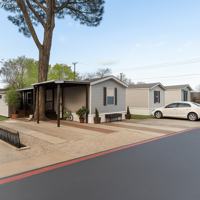 featured image of 605 Oakwood Ln